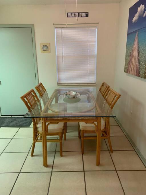 Professor Rousseau'S Manatee Bay Apartamento Crystal River Exterior foto